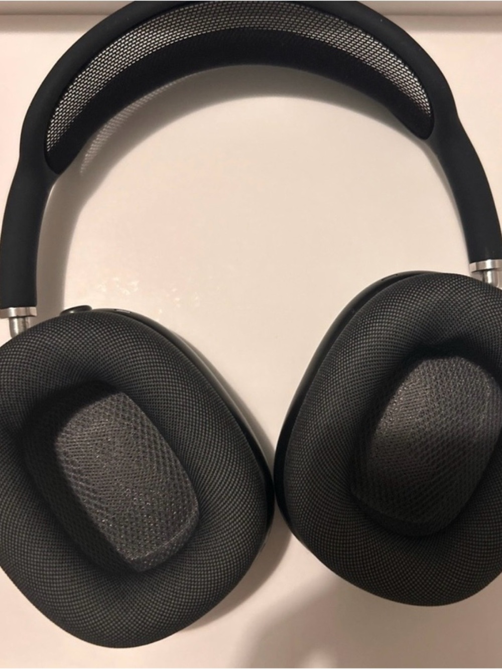 Pro Max Headphones - Picture 3 of 4